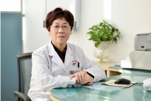 Lin Yi, The Founder of Modern Chinese Medicine Mammary Disease: Devotion to Chinese Medicine With No Resent and Regret